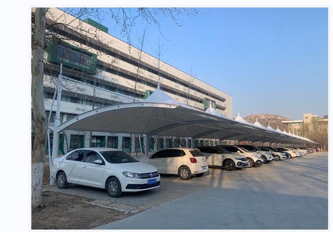 膜結(jié)構(gòu)車棚在不同氣候條件下應(yīng)用要注意什么？